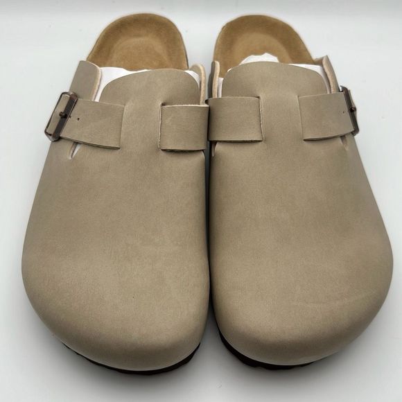 CUSHIONAIRE Women’s Clog 8 WIDE SAND - Picture 2 of 7